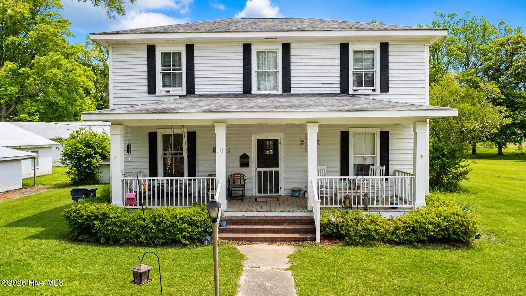 Front of 112 N College Street, Atkinson, NC 28421
