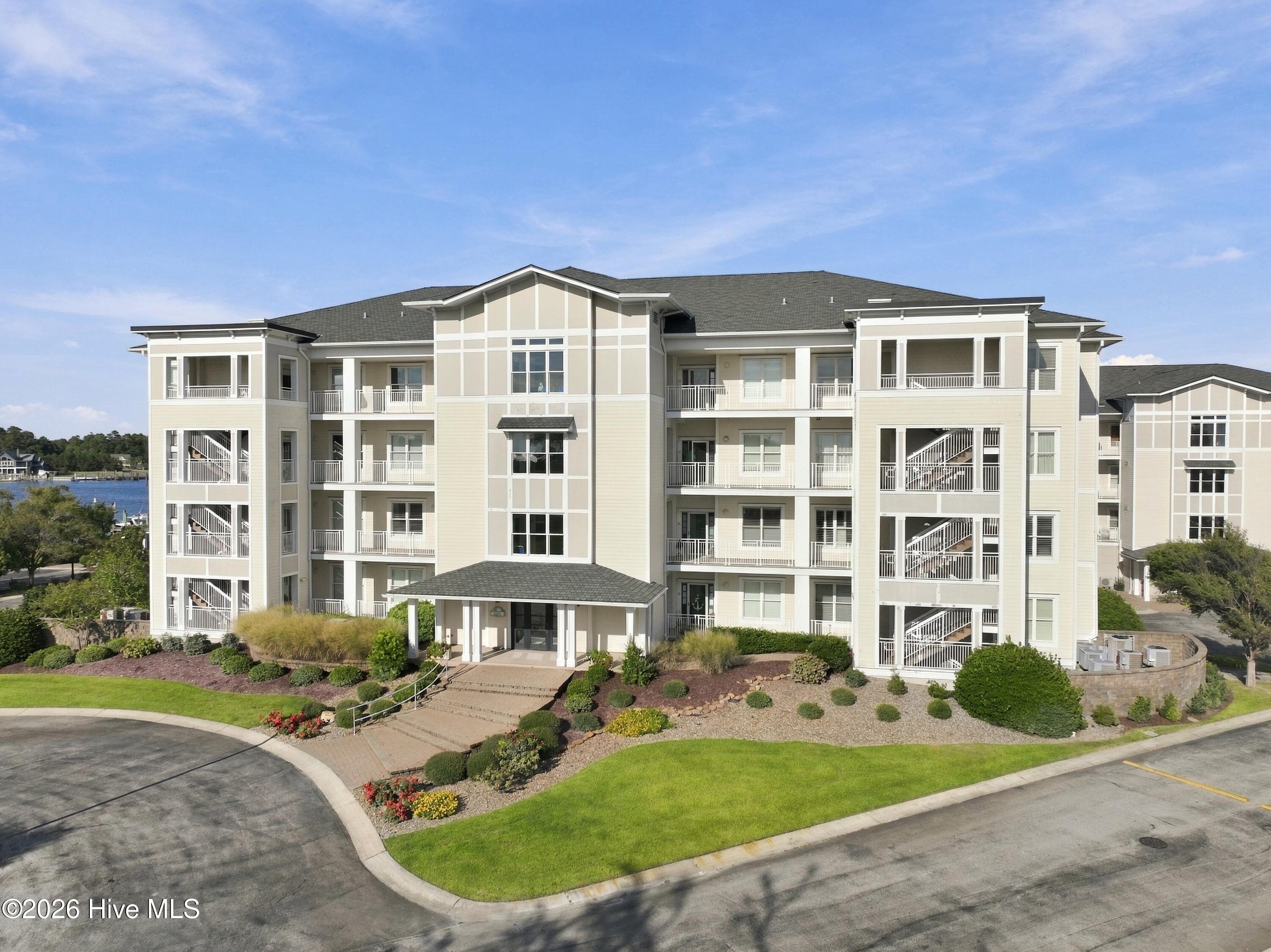 Front of 150 Lands End Court A42, Morehead City, NC 28557