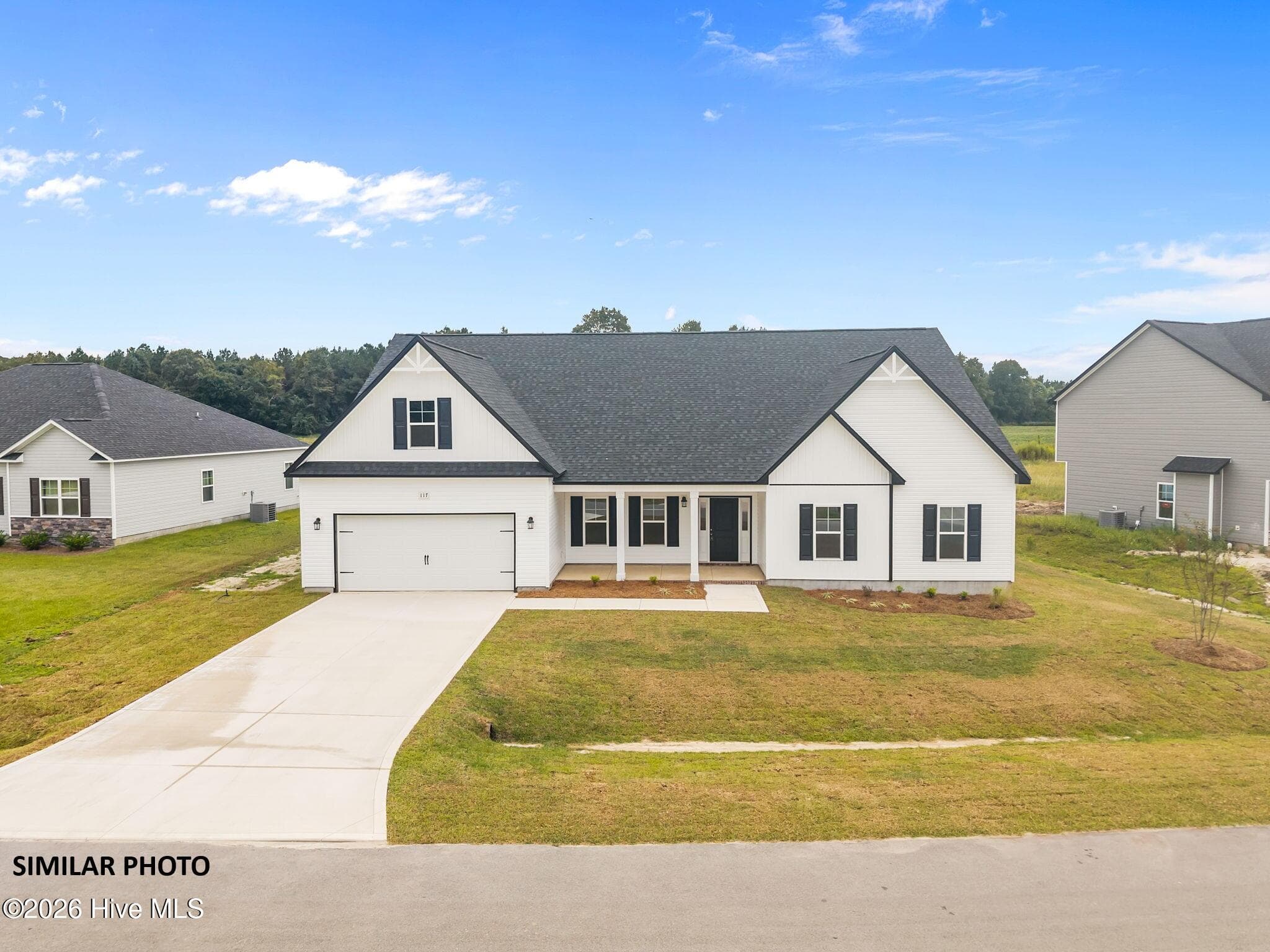 Front of 1312 Fairbanks Court 117, Jacksonville, NC 28546