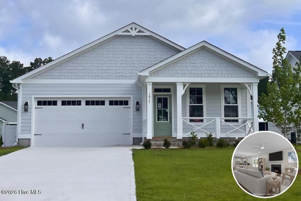 Front of 1015 Brighton Drive, New Bern, NC 28562