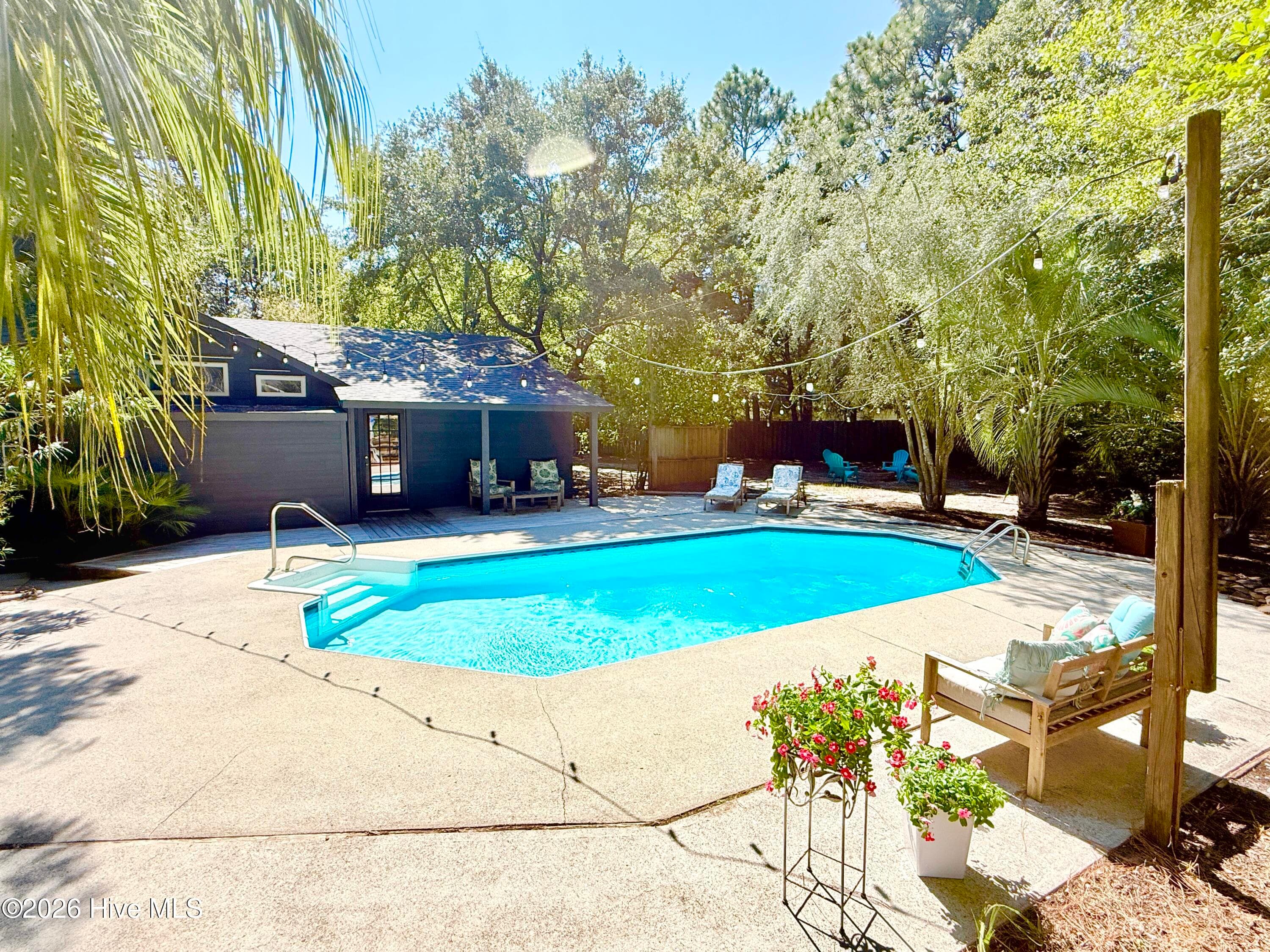 Front of 1001 Hunting Ridge Road, Wilmington, NC 28412