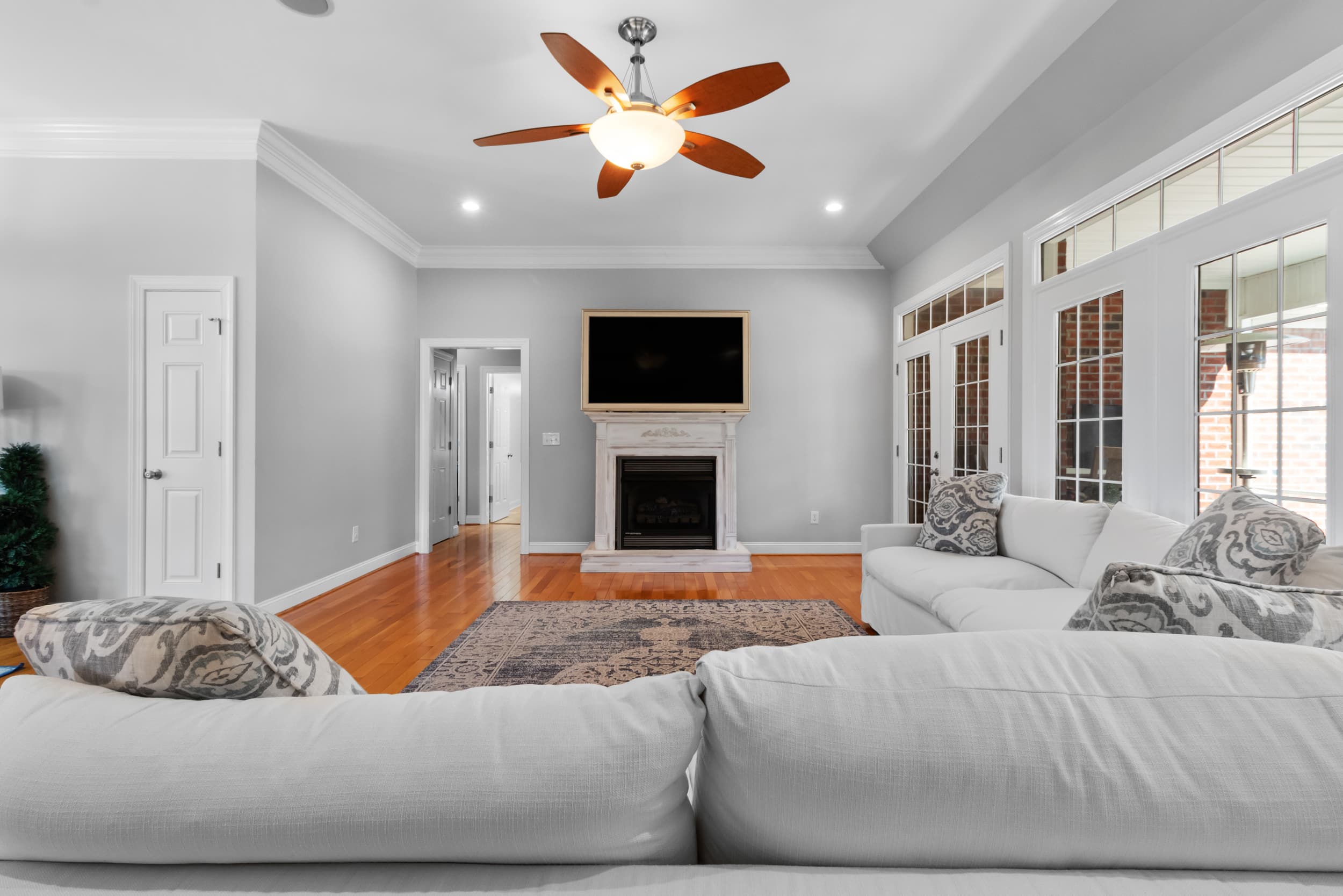 Who Are the Best Mortgage Lenders for First-Time Homebuyers Near Me?